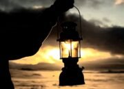 Lampu Strongking di Pambusuang