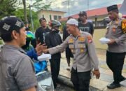 Kapolres Palopo Pimpin Langsung Pembagian Takjil, Wujud Kepedulian di Bulan Ramadan