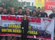 Laskar Sinri’Jala Bagikan Takjil di Ap Pettarani Jelang Buka Puasa