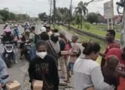 Mahasiswa Papua di Makassar Bagikan Takjil, Tunjukkan Semangat Toleransi di Bulan Ramadhan