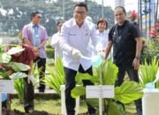 Kepala BPOM RI Taruna Ikrar Jadikan Kunker ke Daerah Selalu Tanam Pohon