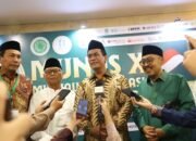 Mentan Andi Amran Sulaiman Menginspirasi Santri untuk Bertani