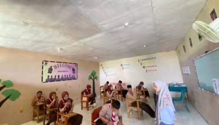 Madrasah dan Pondok Pesantren Yayasan Bina Insan Islami Galung, Ulaweng, Bone, Terima Siswa/Santri Baru