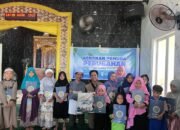 Peduli Umat, Yayasan Formasita Gelar Penyaluran Al-Quran untuk Masyarakat Pesisir 