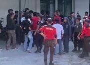 Pemilma UIN Palopo Berujung Kerusuhan: Lapangan Tenis Jadi Lokasi Pengamanan dan Sasaran Kerusuhan
