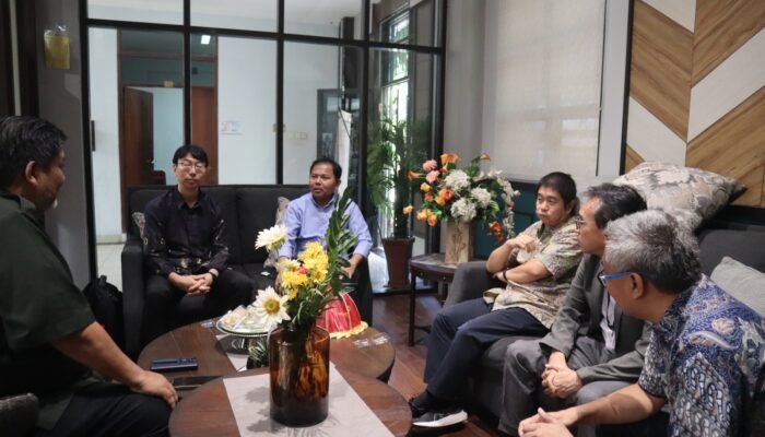 Sekolah Pascasarjana Unhas Hadirkan Pakar Jepang Bahas Perubahan Iklim dan Peningkatan Risiko Banjir